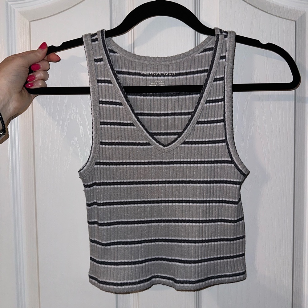 American Eagle Outfitters Black Ribbed Crop Tank Top